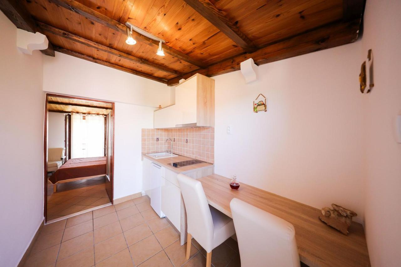 Apartmani Vesna 비빈제 외부 사진